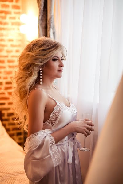 Fotógrafo de casamento Natalya Shvedchikova (nshvedchikova). Foto de 5 de fevereiro 2018