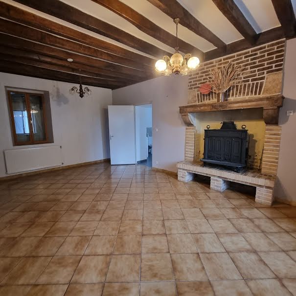 Vente maison 5 pièces 116 m² à Vasselay (18110), 126 000 €