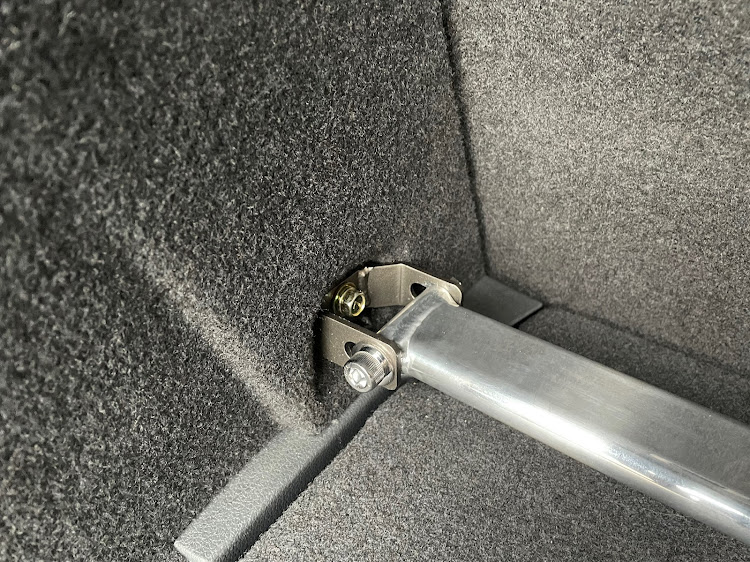 ゴルフGTIのゴルフGTI・フォブシュランク・タワーバー取付・DIY・暑いに関するカスタム事例の投稿画像3枚目