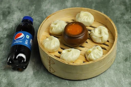 Veg Momos + Pepsi