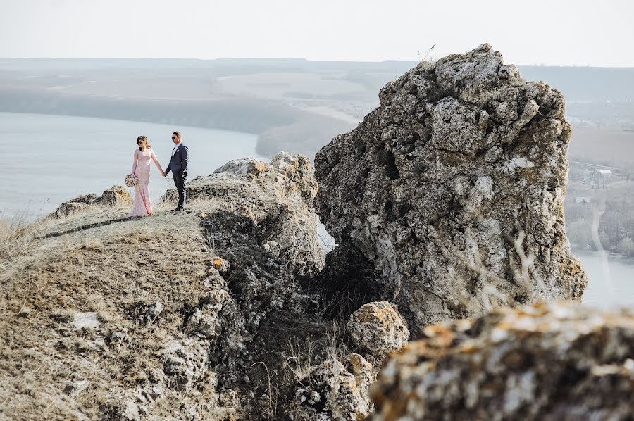 Wedding photographer Yurіy Dіnovskiy (dinovskiy). Photo of 1 October 2019