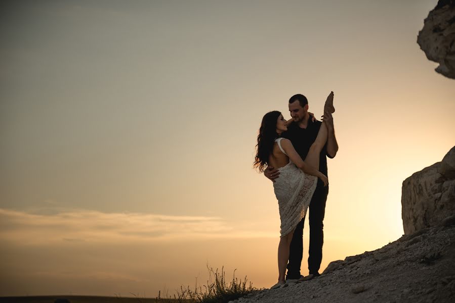 Wedding photographer Aleksandr Gorban (malishpsih). Photo of 25 March 2017