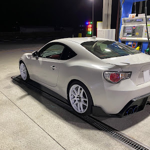 86 ZN6