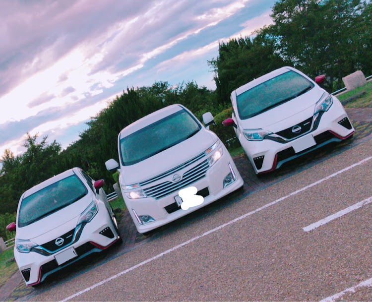 エルグランドのJ-Loさんが投稿したカスタム事例の投稿画像1枚目