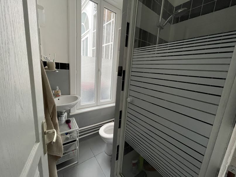 Location meublée appartement 2 pièces 17.15 m² à Lille (59000), 495 €