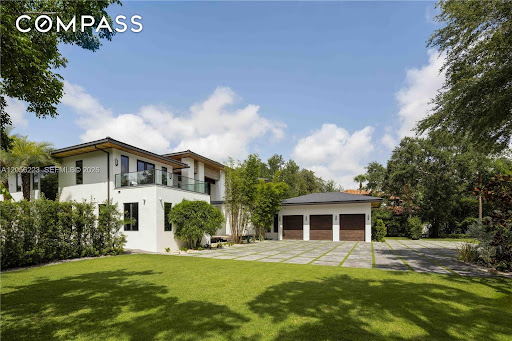 House 3
