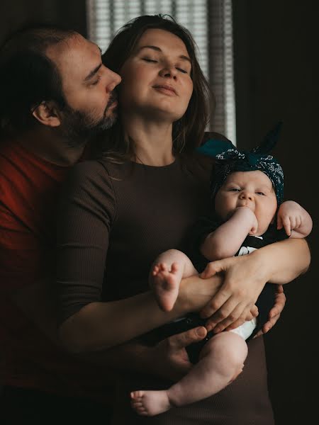 Fotógrafo de casamento Margarita Zhdanova (ritaprofoto). Foto de 1 de novembro 2021