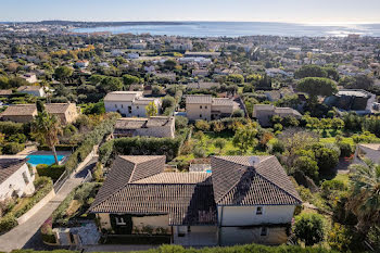 villa à Le golfe juan (06)