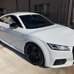 TT クーペ 2.0TFSI