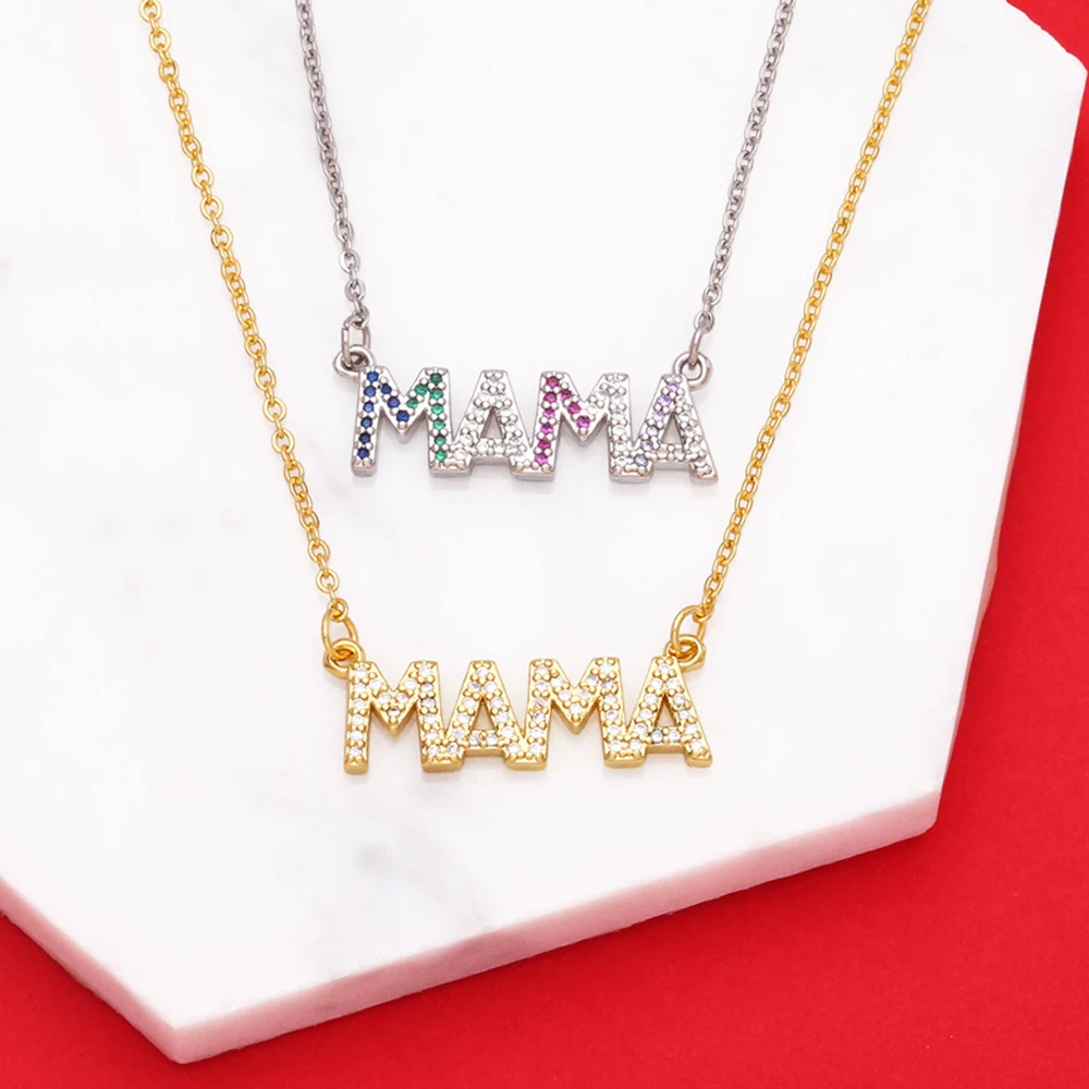 Title 6, Collier lettre MAMA cristaux colorés Chaîne de ...