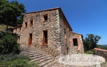 ferme à Arles-sur-Tech (66)