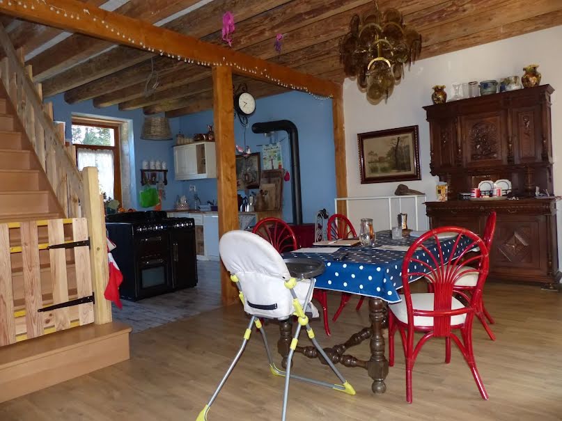 Vente maison 6 pièces 157 m² à Le Creusot (71200), 152 250 €