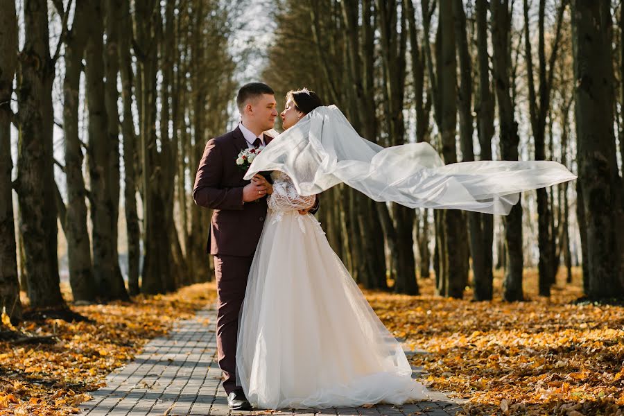 Fotógrafo de casamento Evgeniy Semen (semenphoto17). Foto de 24 de outubro 2021