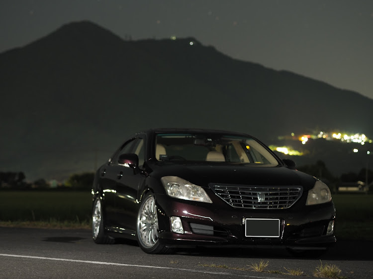 クラウンロイヤルのInfinity self-satisfaction・目指せPickUpCars・お疲れ様でした！・真夜中撮影・田舎の風景に関するカスタム事例の投稿画像1枚目