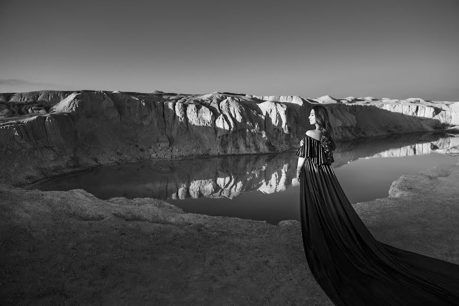 Fotógrafo de casamento Zhambyl Buranbaev (zhambil). Foto de 22 de junho 2023