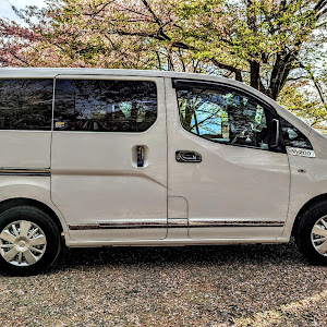 NV200バネット