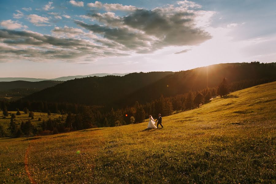 Svatební fotograf Veres Izolda (izolda). Fotografie z 30.května 2017