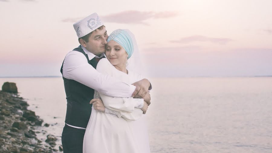Fotografo di matrimoni Lenar Yarullin (yarullinlenar). Foto del 18 maggio 2019