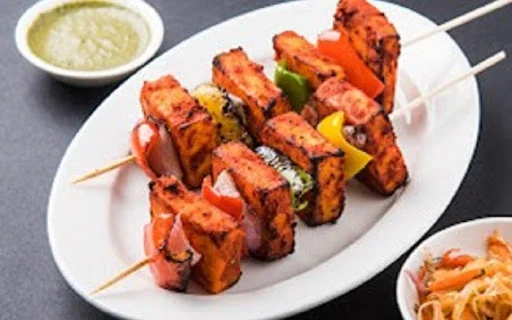 Achari Paneer Tikka