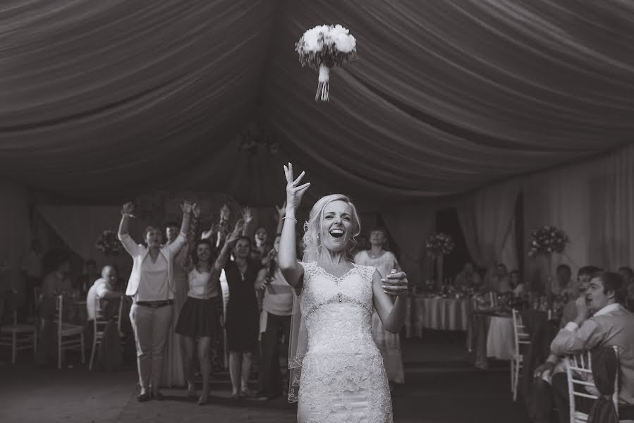 Wedding photographer Tatyana Milyutina (labrador). Photo of 11 June 2015
