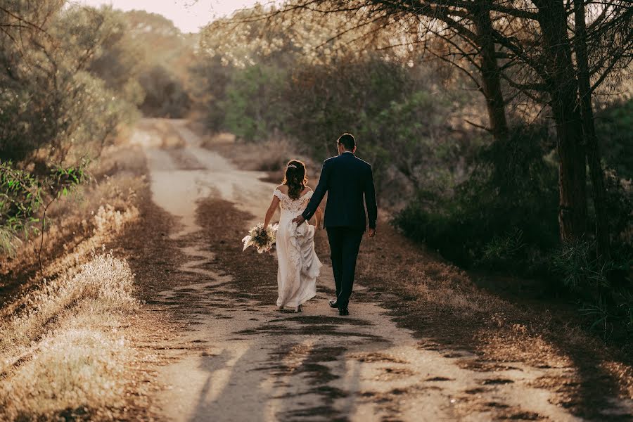 Fotografo di matrimoni Laura Serra (lauraserra). Foto del 25 settembre 2023