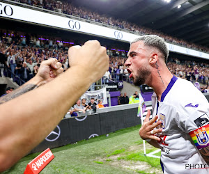 Anderlecht gaat niet rekenen, de honger is véél te groot: "De trots in de ogen van die Neerpede-boys...Wat een sprookje!"