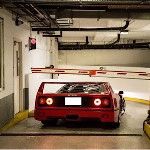 F40