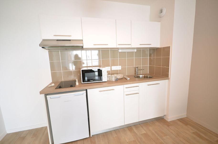 Location  appartement 2 pièces 44.72 m² à Brest (29200), 690 €