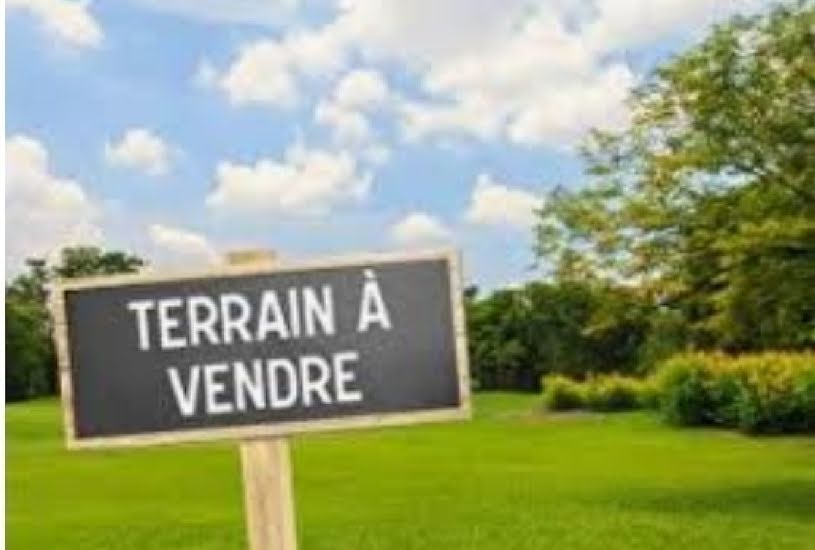  Vente Terrain à bâtir - 912m² à Celle-Lévescault (86600) 