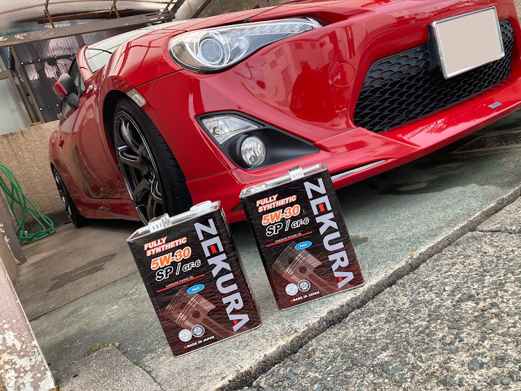 86の洗車・オイル&エレメント交換・86 zn6・ZEKURAに関するカスタム事例の投稿画像1枚目