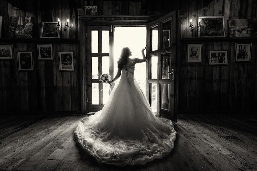 Wedding photographer Selim Ateş (selimates). Photo of 4 July 2020