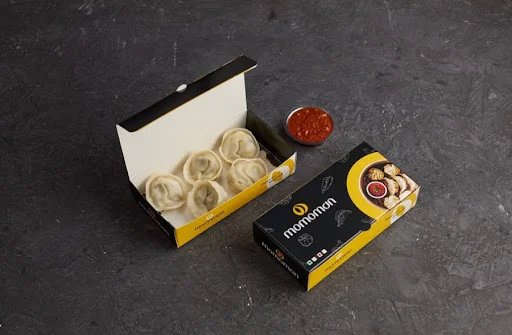 Cheesy Chicken Momos