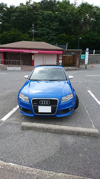 RS4 セダンのドライブに関するカスタム事例の投稿画像3枚目