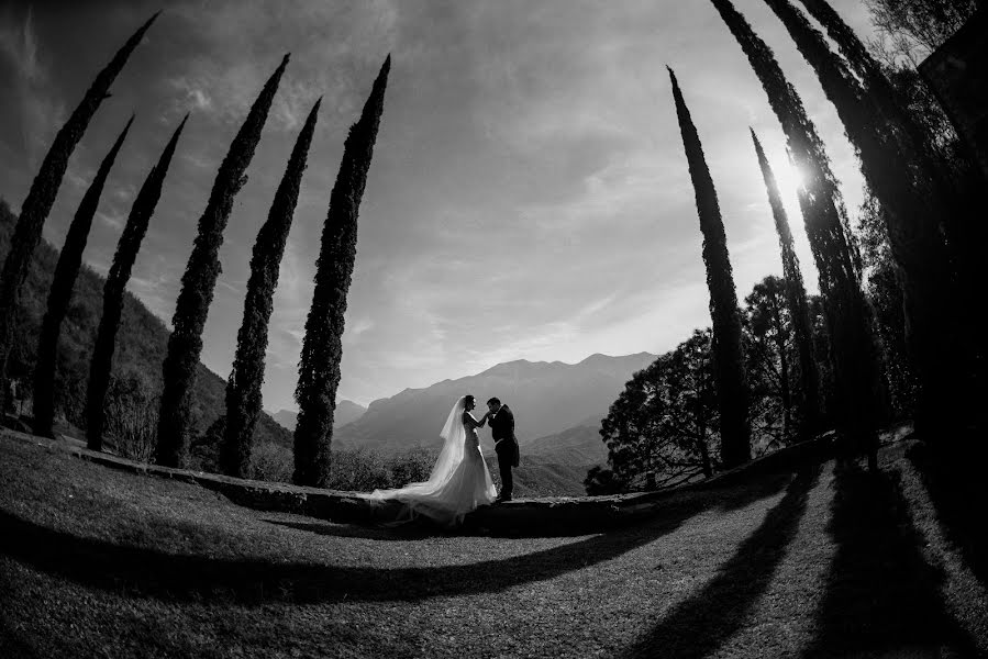 Wedding photographer Asael Medrano (asaelmedrano). Photo of 8 October 2021