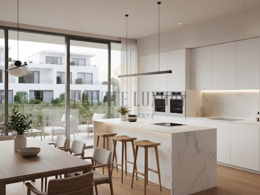 Maison avec jardin et terrasse 5