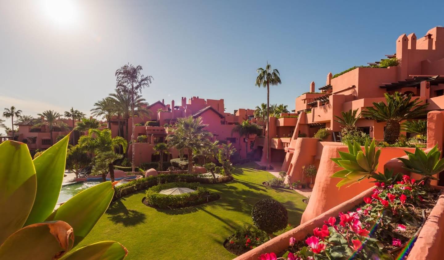 Appartement avec terrasse et piscine Estepona