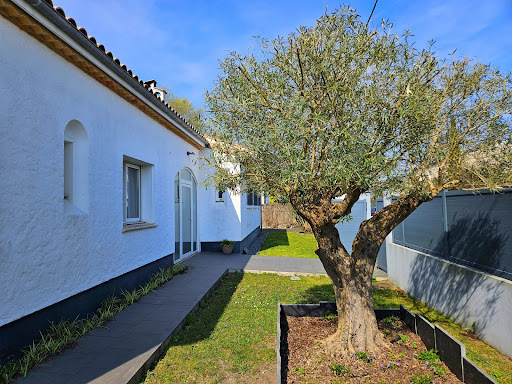 House with pool 5