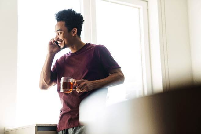 Experts have found multiple benefits for men who drink tea.