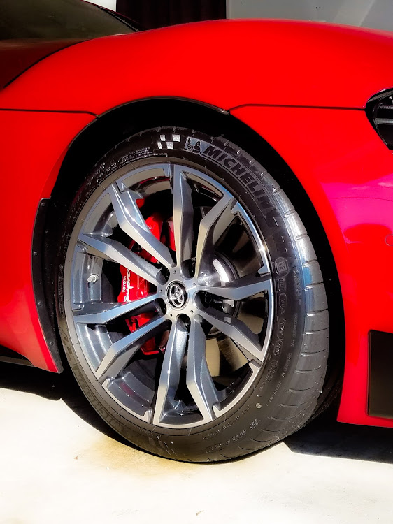 スープラの納車後1年に関するカスタム事例の投稿画像3枚目