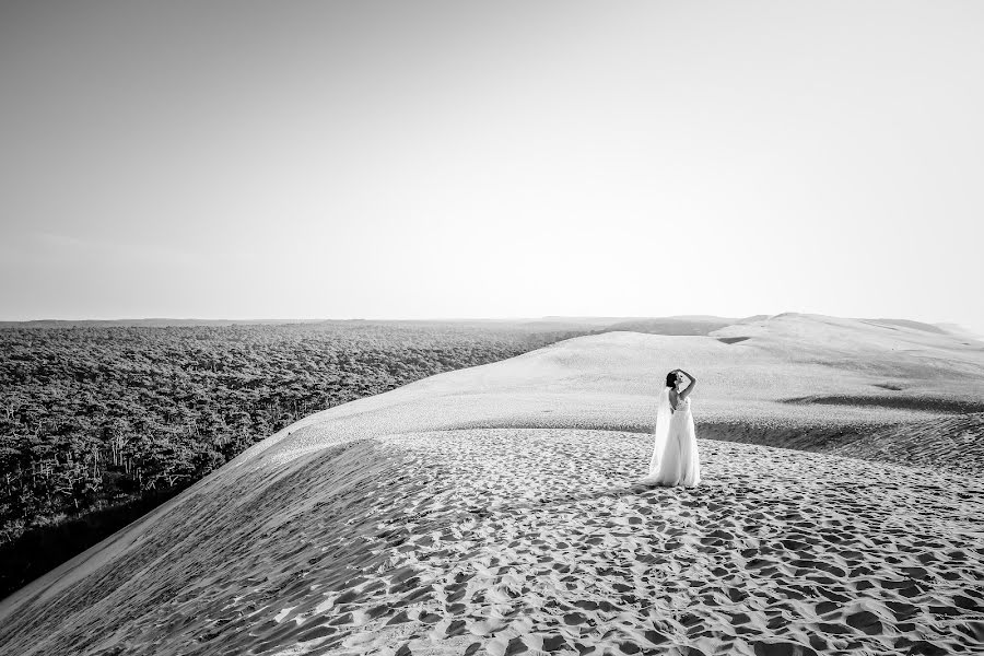 Fotografer pernikahan Julien Laurent-Georges (photocamex). Foto tanggal 18 Mei 2022