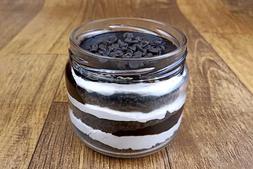 Chocolate Jar Cake