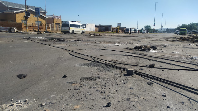 Protests in Soweto resulted in several roads leading to voting stations being blocked. Electricity issues were at the top of the list of gripes.