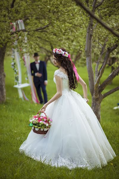 Wedding photographer Ermek Zhenishov (ermek). Photo of 28 April 2016