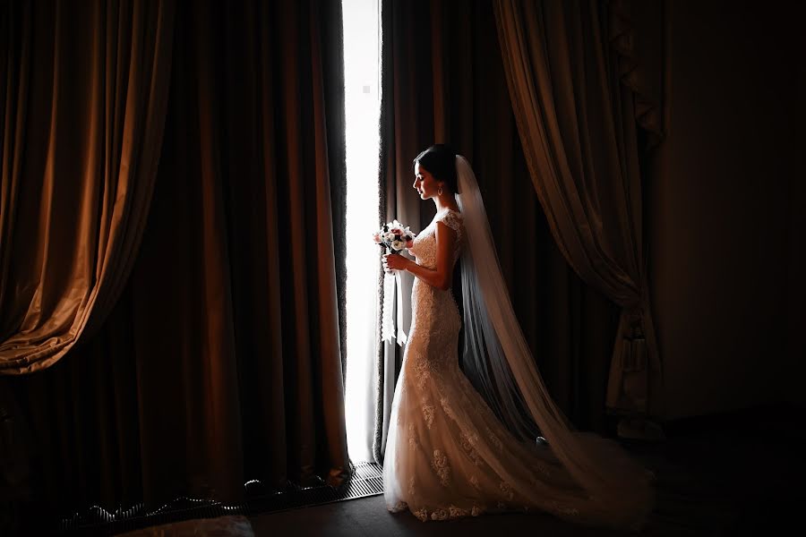 婚礼摄影师Alisheykh Shakhmedov（alisheihphoto）。2016 9月30日的照片