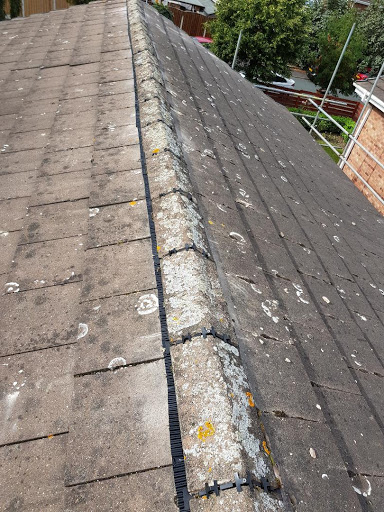 ridges now fitted and secure 
