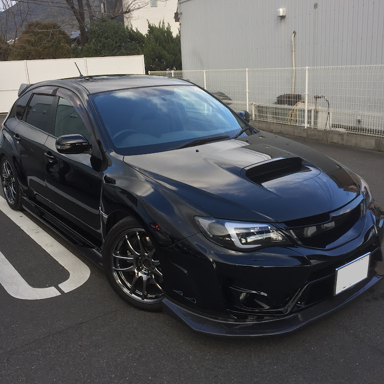 インプレッサ ハッチバックの美容整形・エアロ取付・ヘッドライト交換に関するカスタム事例の投稿画像1枚目