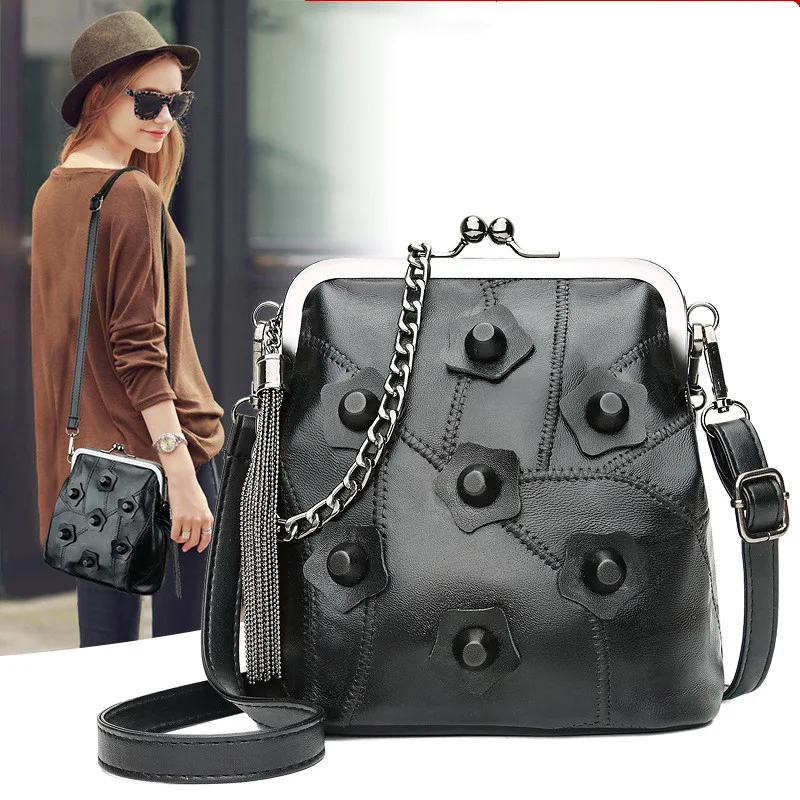 Sheepskin Retro Rivet Messenger Bag Fashion – Carry your essentials in style with this fashionable and durable bag, perf