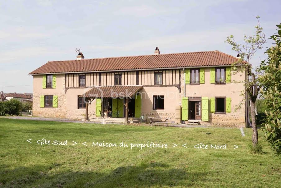 Vente maison 9 pièces 300 m² à Saint-Sever-de-Rustan (65140), 424 000 €