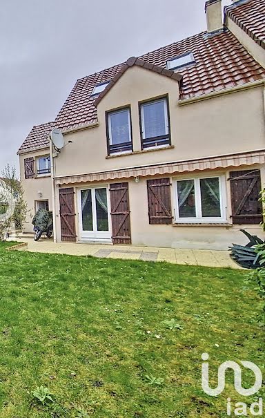 Vente maison 6 pièces 116 m² à Évry-Courcouronnes (91000), 350 000 €