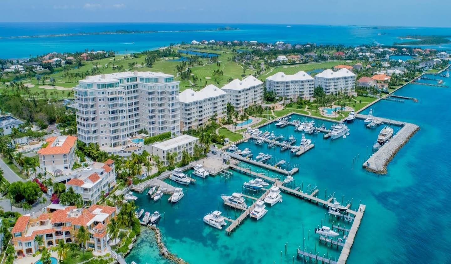 Appartement avec terrasse et piscine Paradise Island